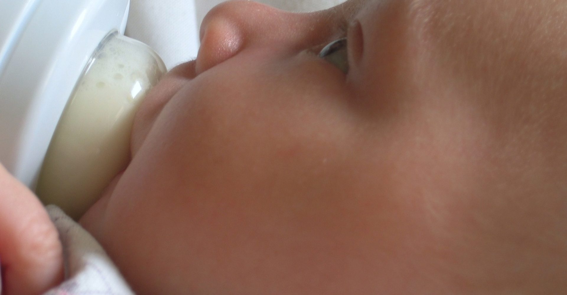 Causes-of-low-breast-milk-supply-during-confinement-1