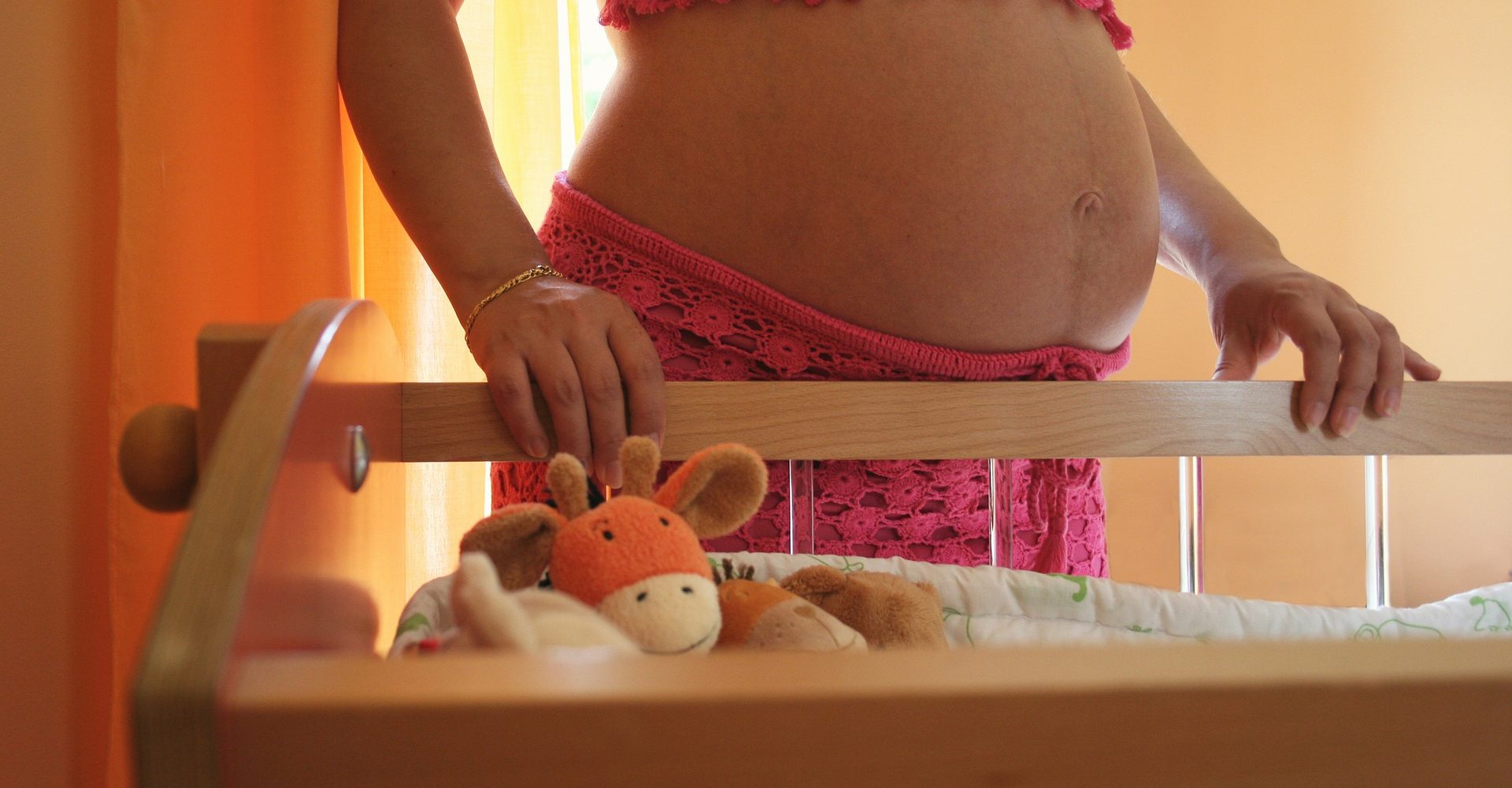 How To Prevent and Lighten Stretch Marks