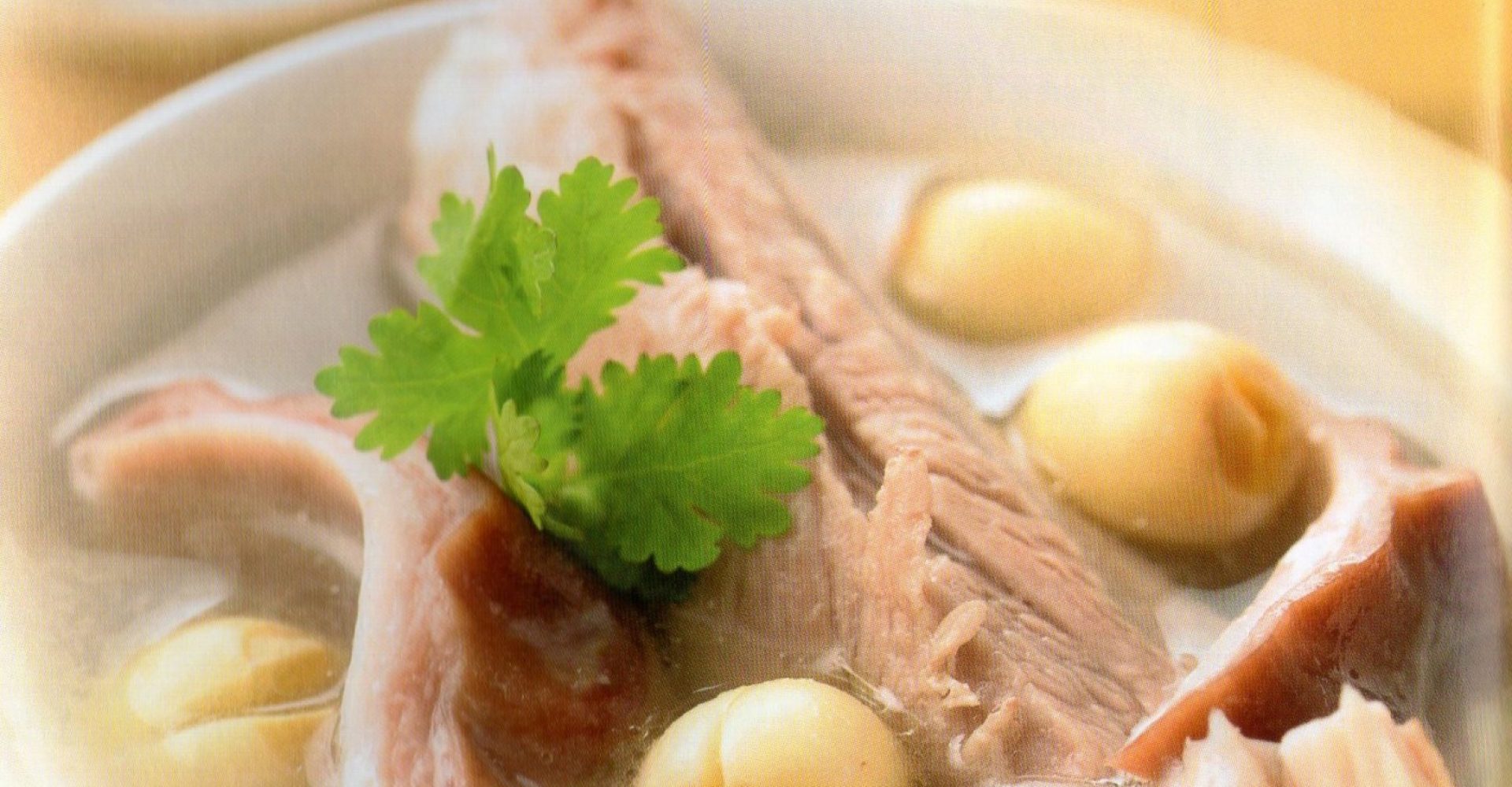 Huiji-Lotus-Seed-Pig-Stomach-Soup