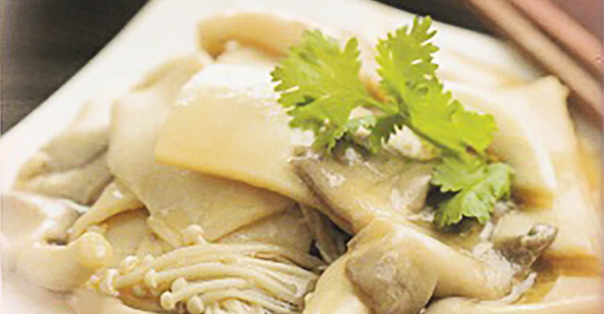 Huiji Stir-Fried Double Mushroom with Abalone Slices
